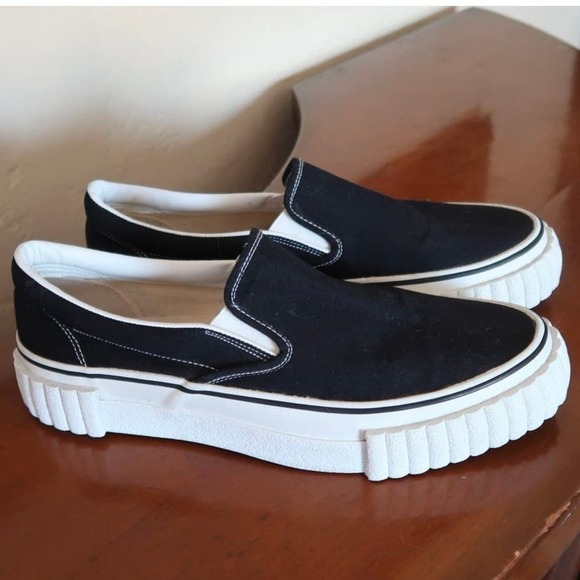Comme des Garcons Other - Ganryu Black Canvas Slip-On Sneakers Size 11